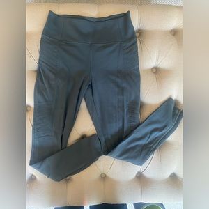 Athleta Delancey Motto Tight Size M